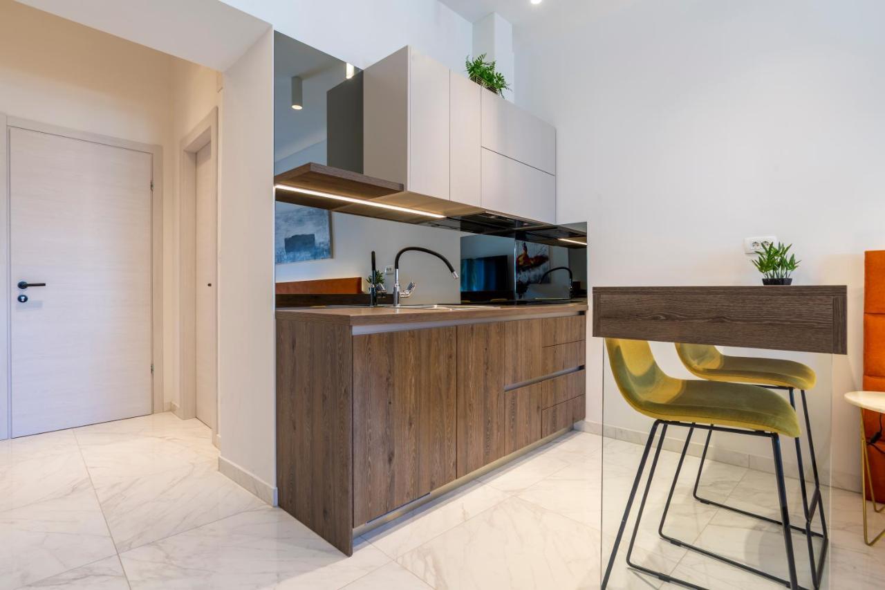 Apartments & Rooms Graso Split Bagian luar foto
