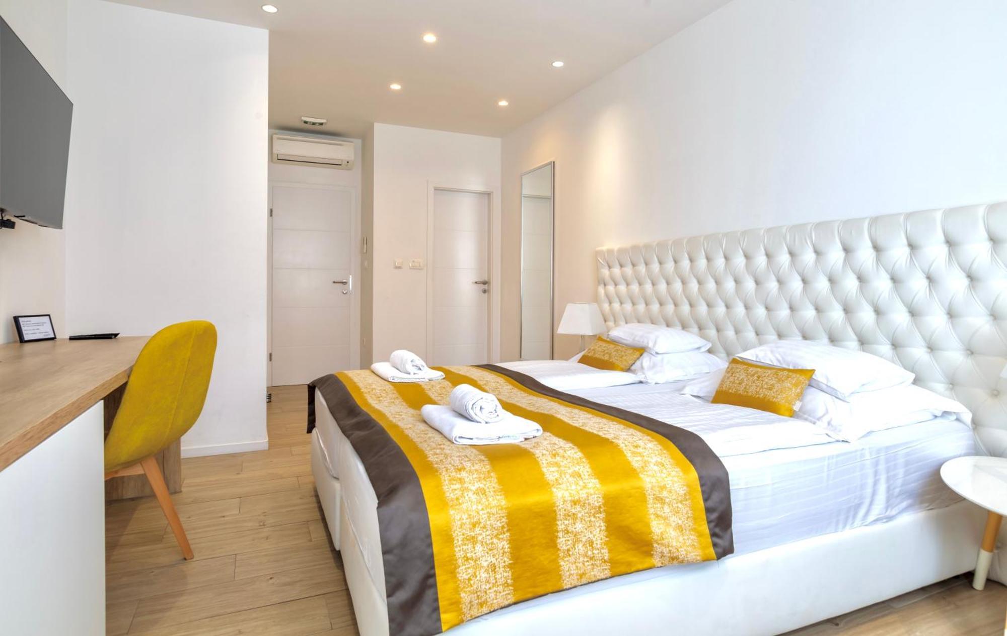 Apartments & Rooms Graso Split Ruang foto