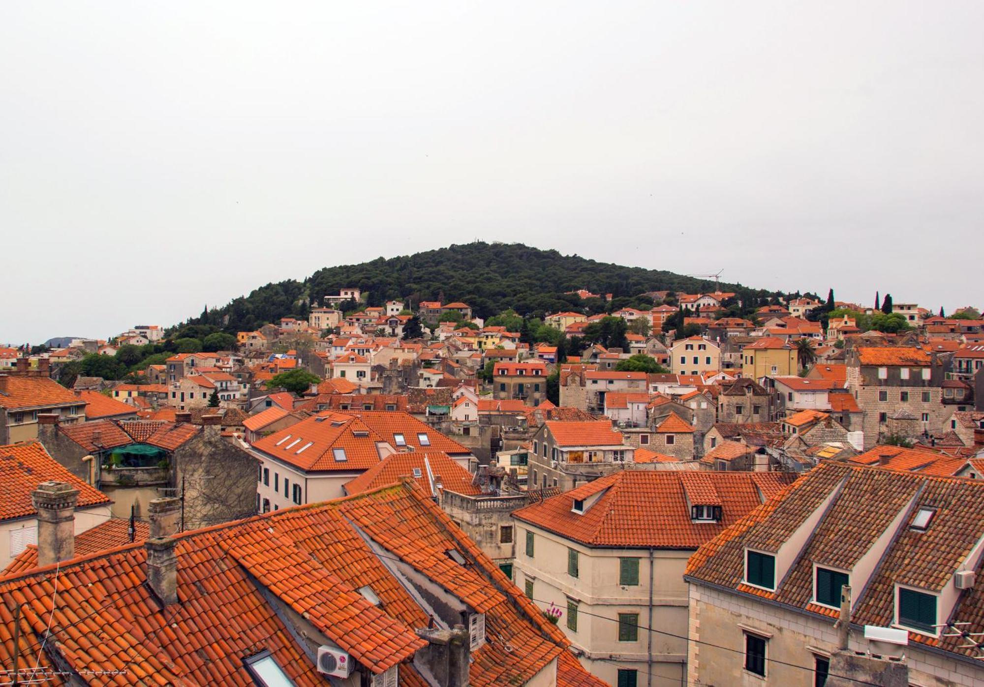 Apartments & Rooms Graso Split Ruang foto