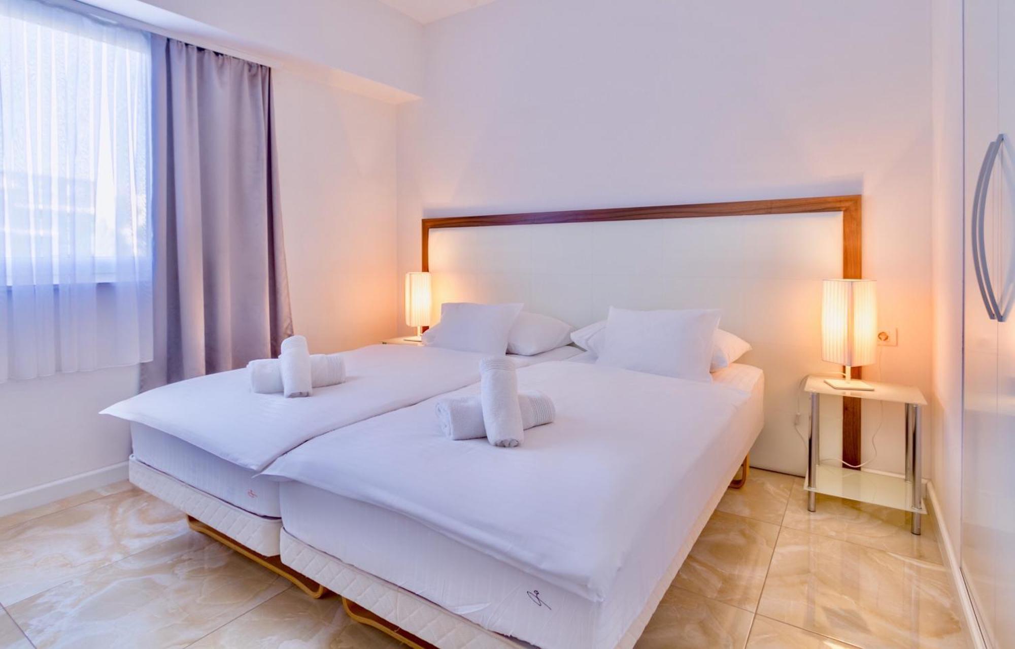 Apartments & Rooms Graso Split Ruang foto
